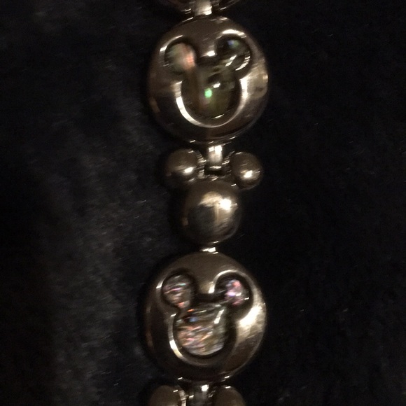 Authentic Walt Disney Mickey Mouse Watch - Picture 7 of 8